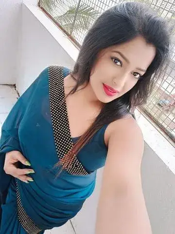 Best Rajwada escorts available in Indore